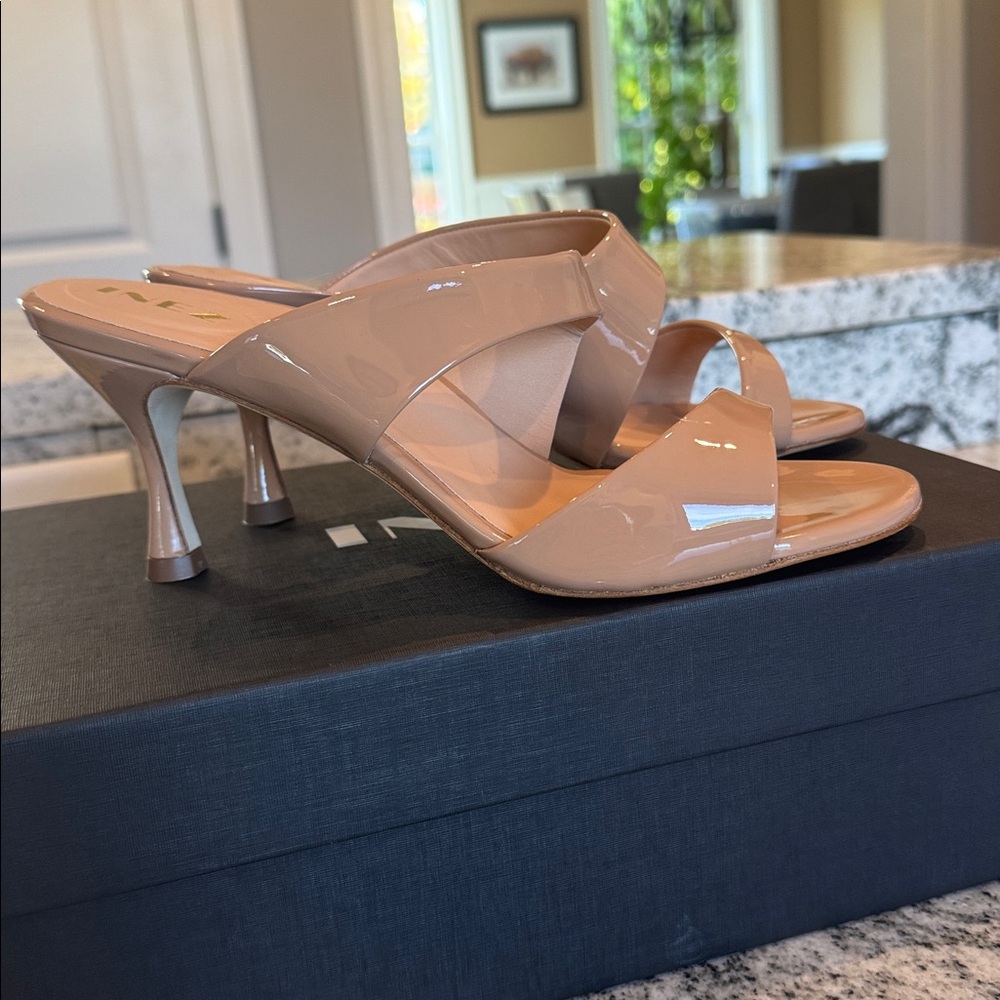 Inez Tan Sandals